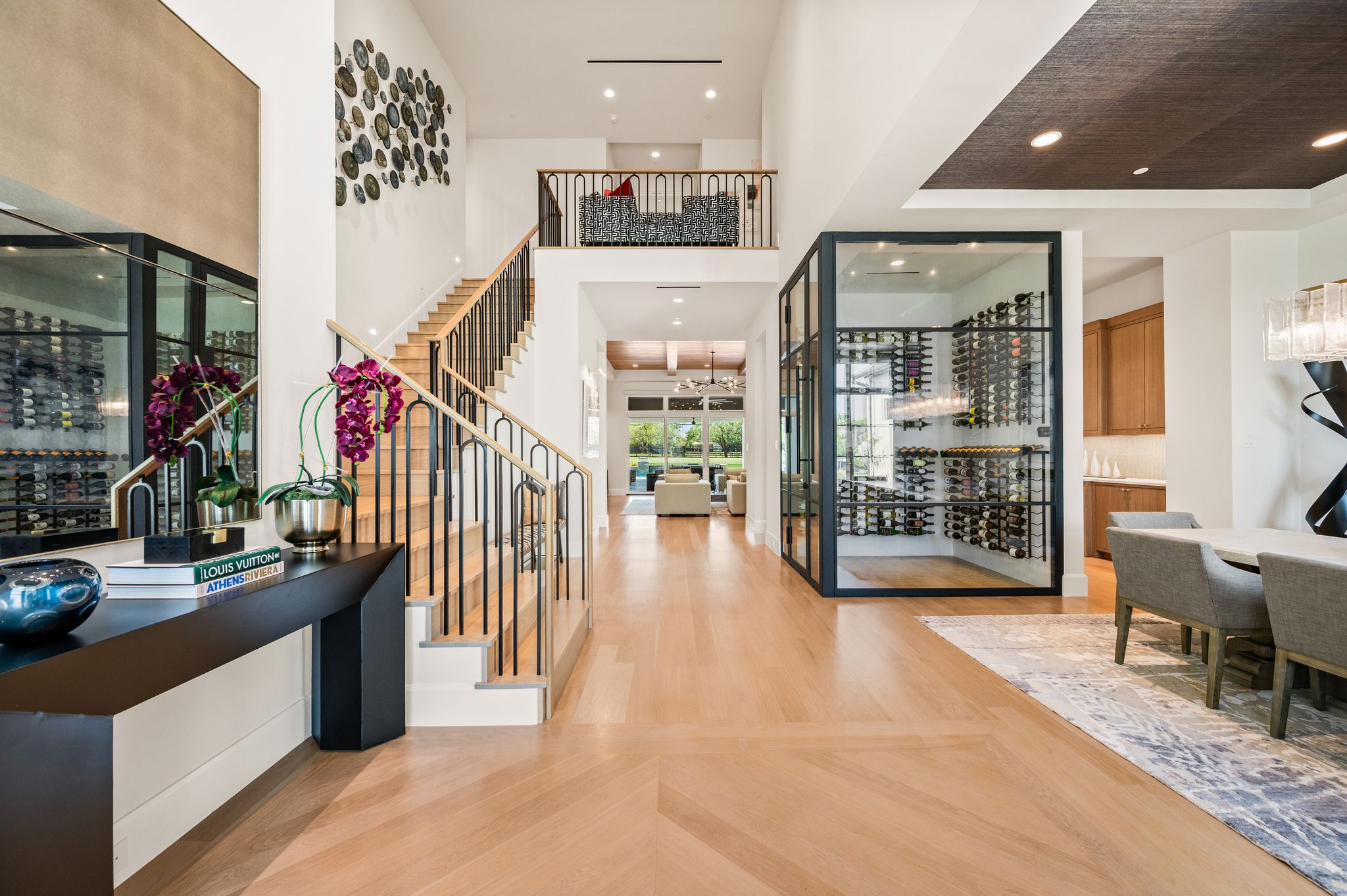 4404 Saddleback Lane 
