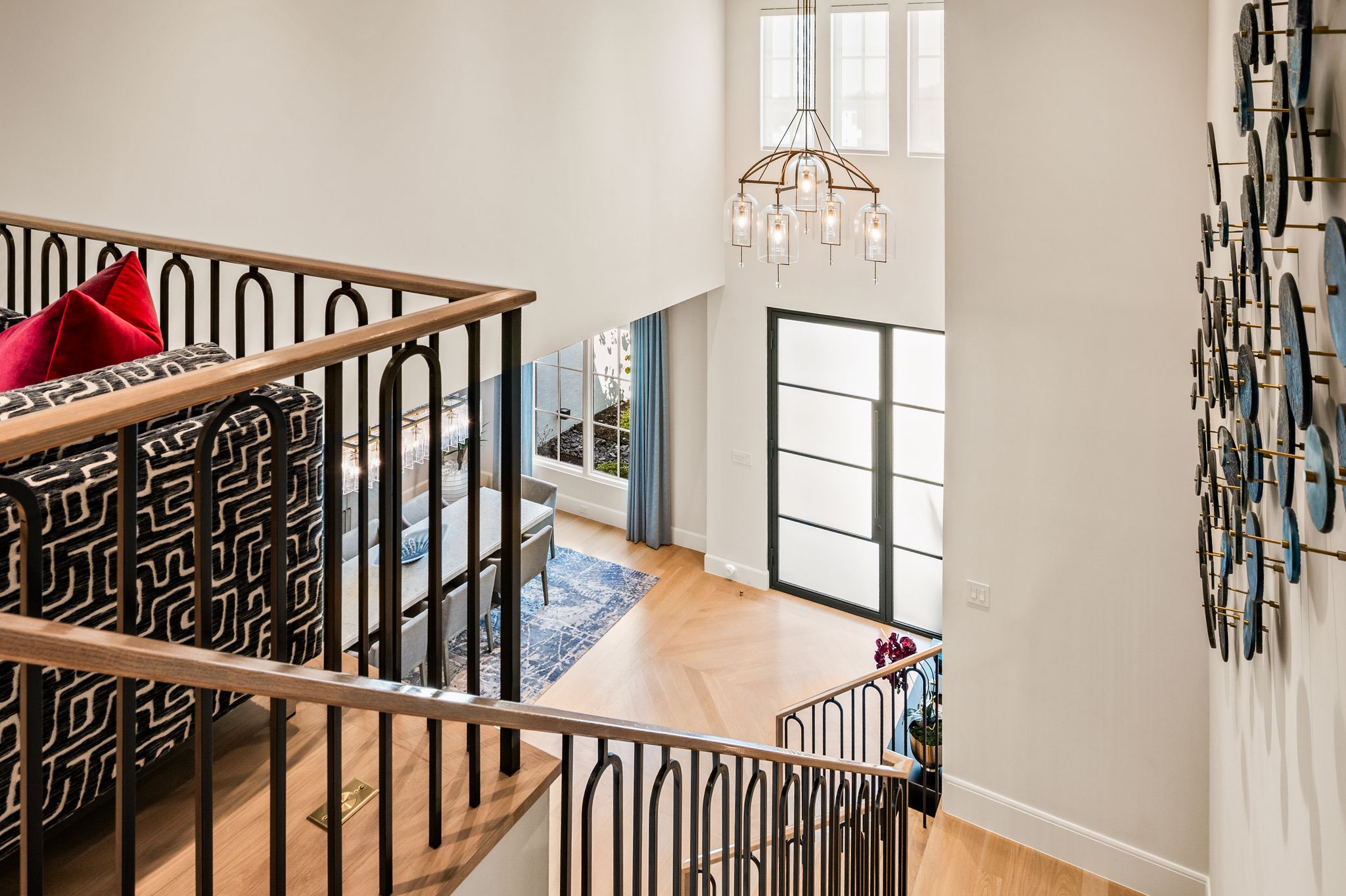 4404 Saddleback Lane 