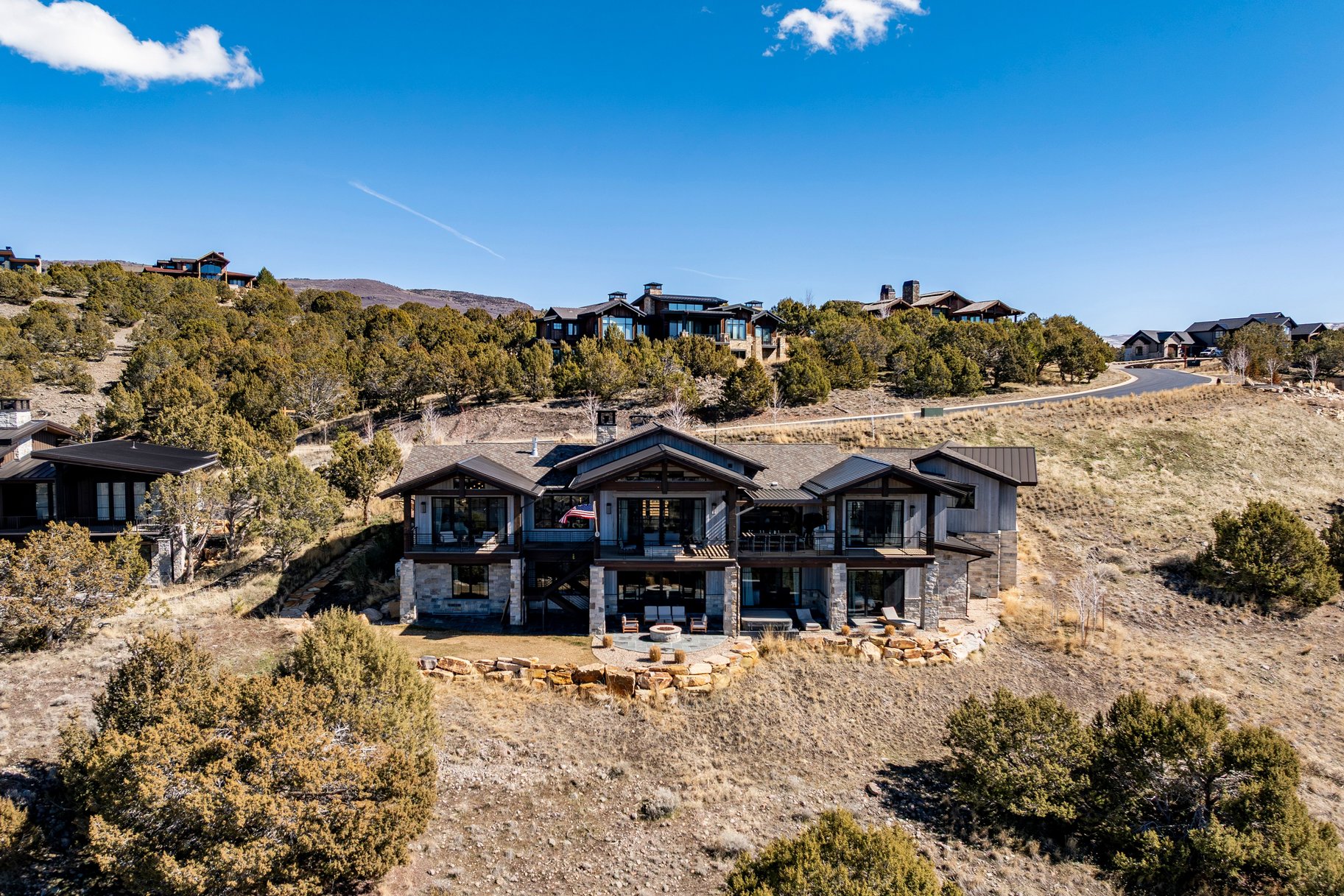 2414 E Flat Top Mountain Drive 