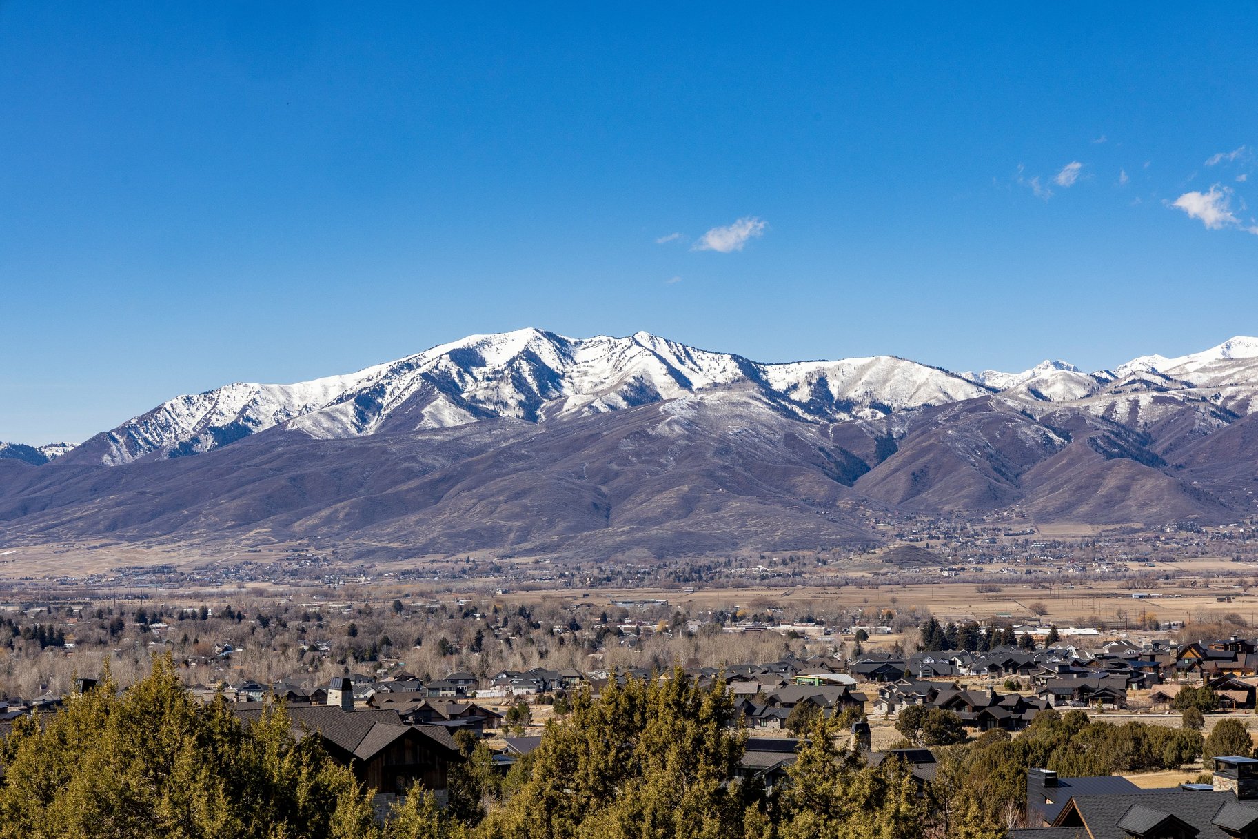 2414 E Flat Top Mountain Drive 