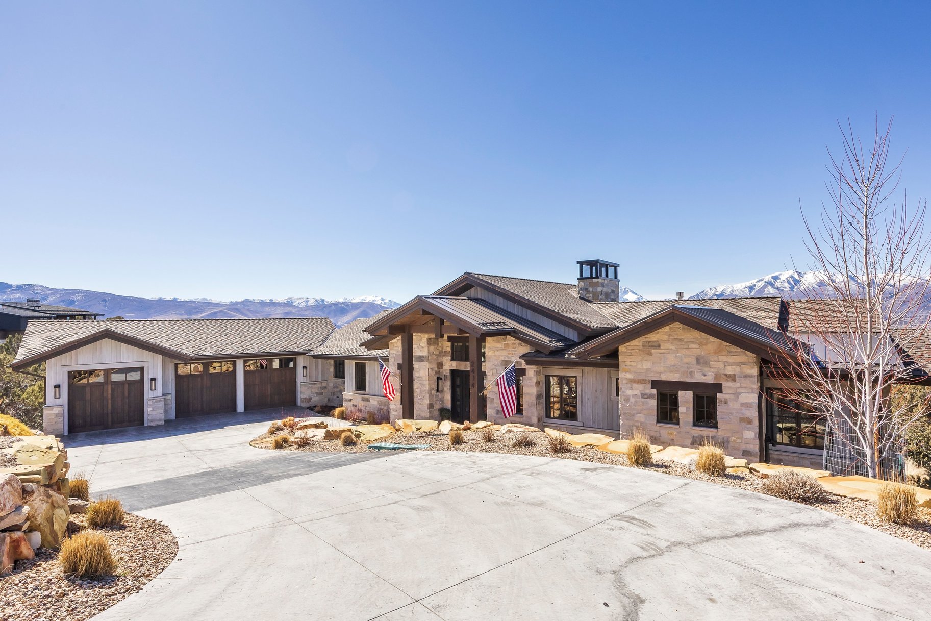 2414 E Flat Top Mountain Drive 