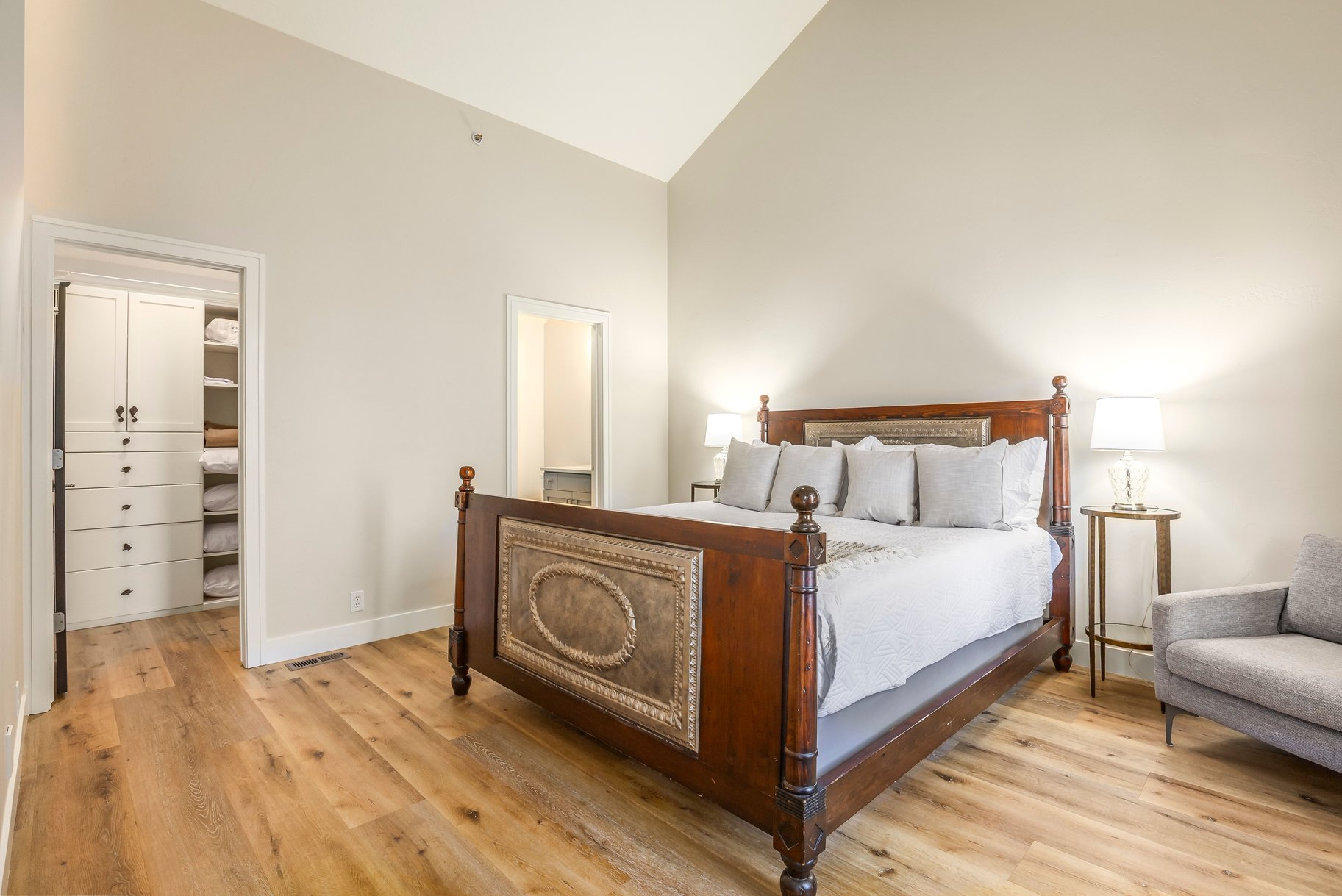 2764 Gallivan Loop Unit 28