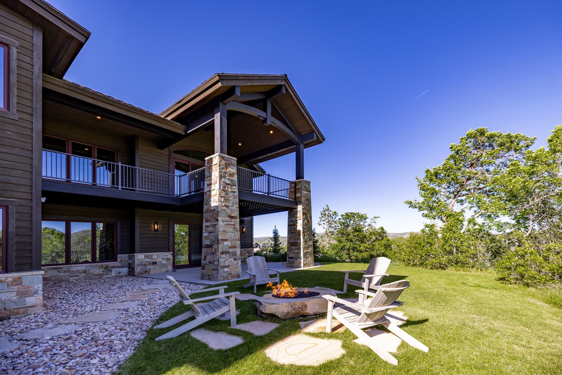 8905 Parleys Lane