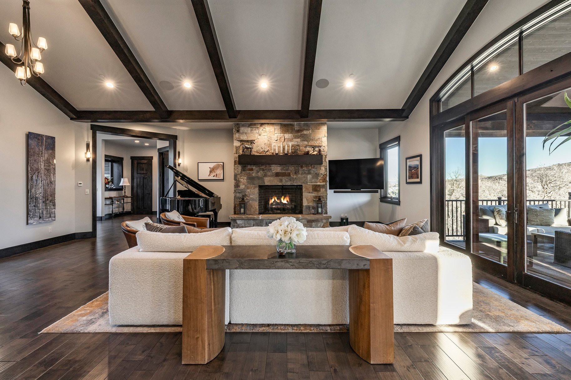 8905 Parleys Lane