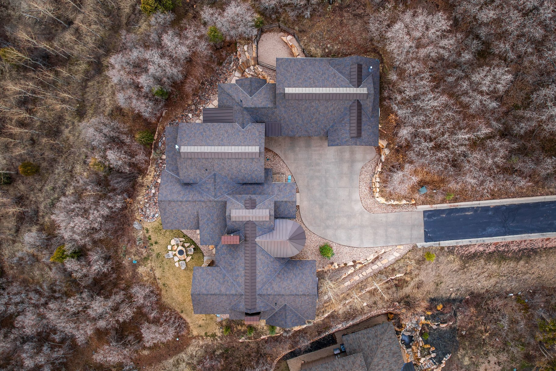 8905 Parleys Lane