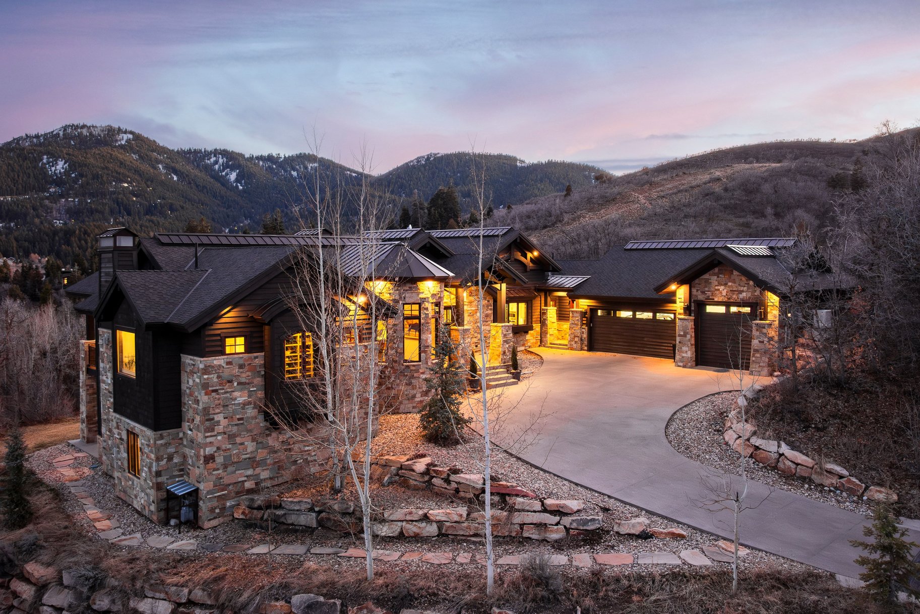 8905 Parleys Lane