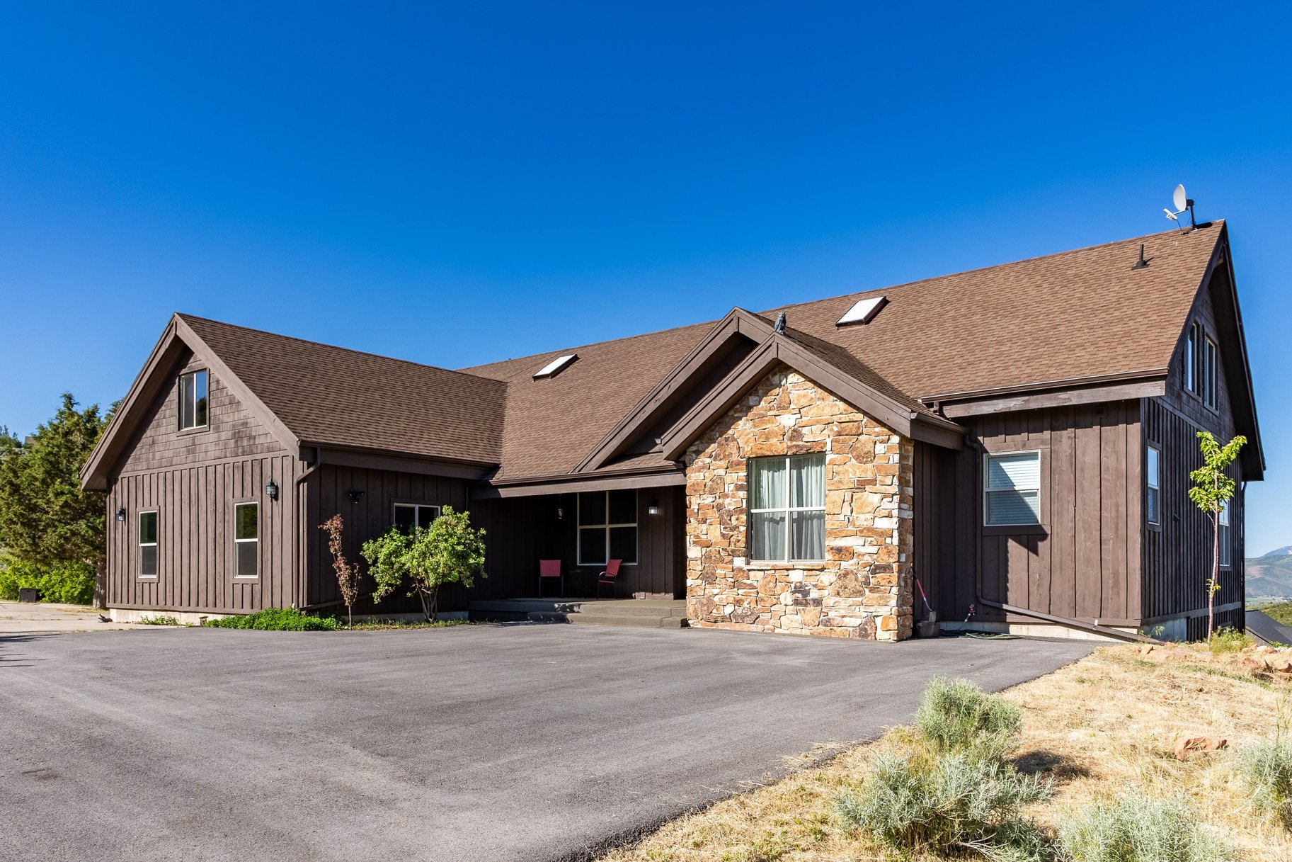 170 Pole Drive