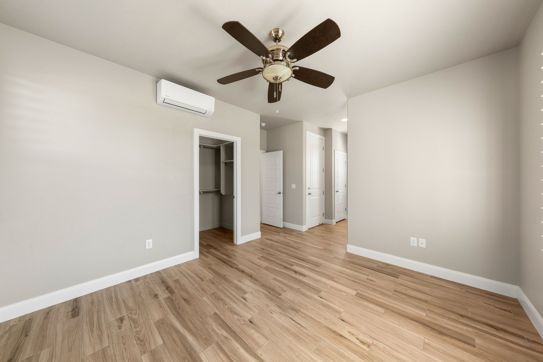 411 N Highland Parkway