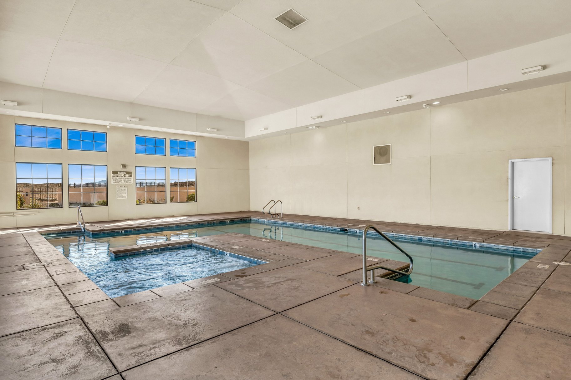 411 N Highland Parkway