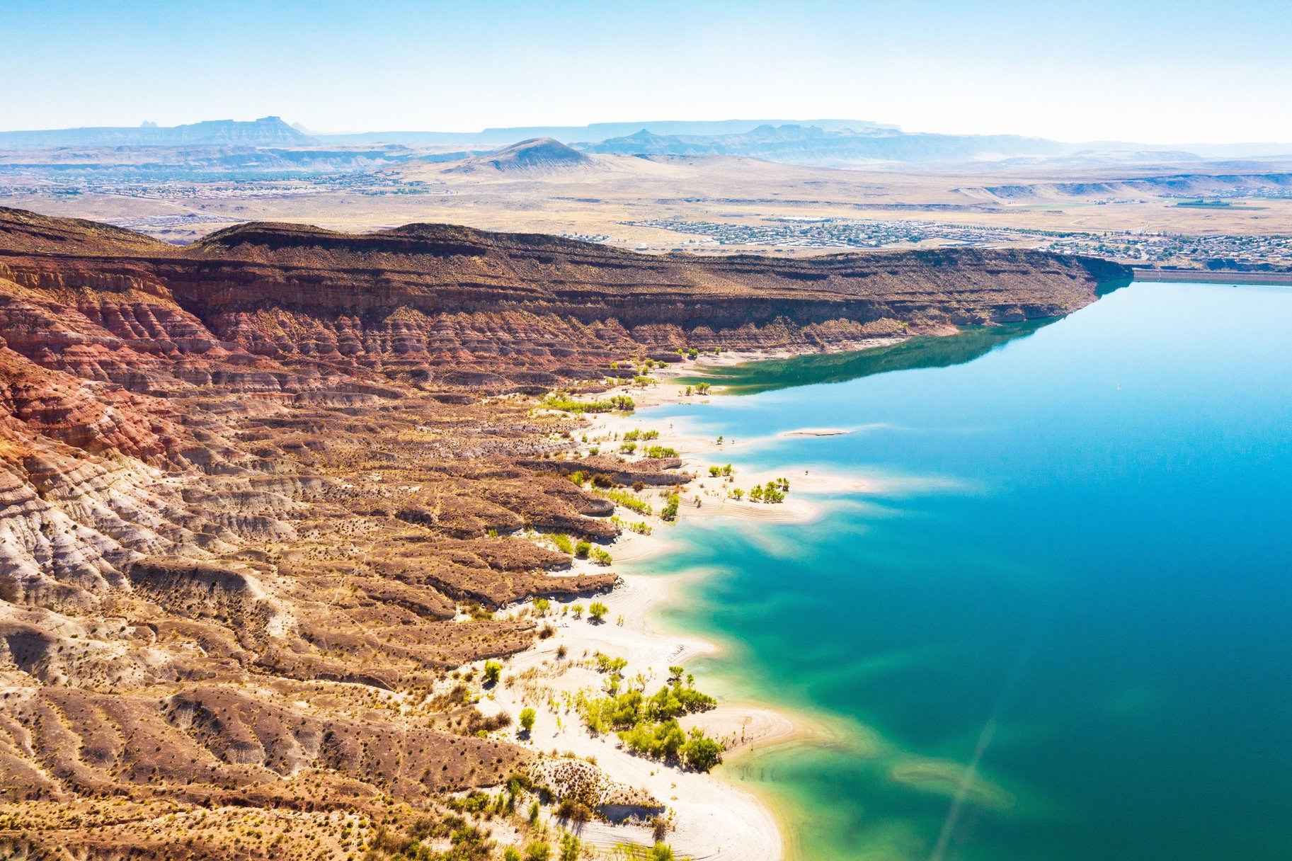 411 N Highland Parkway