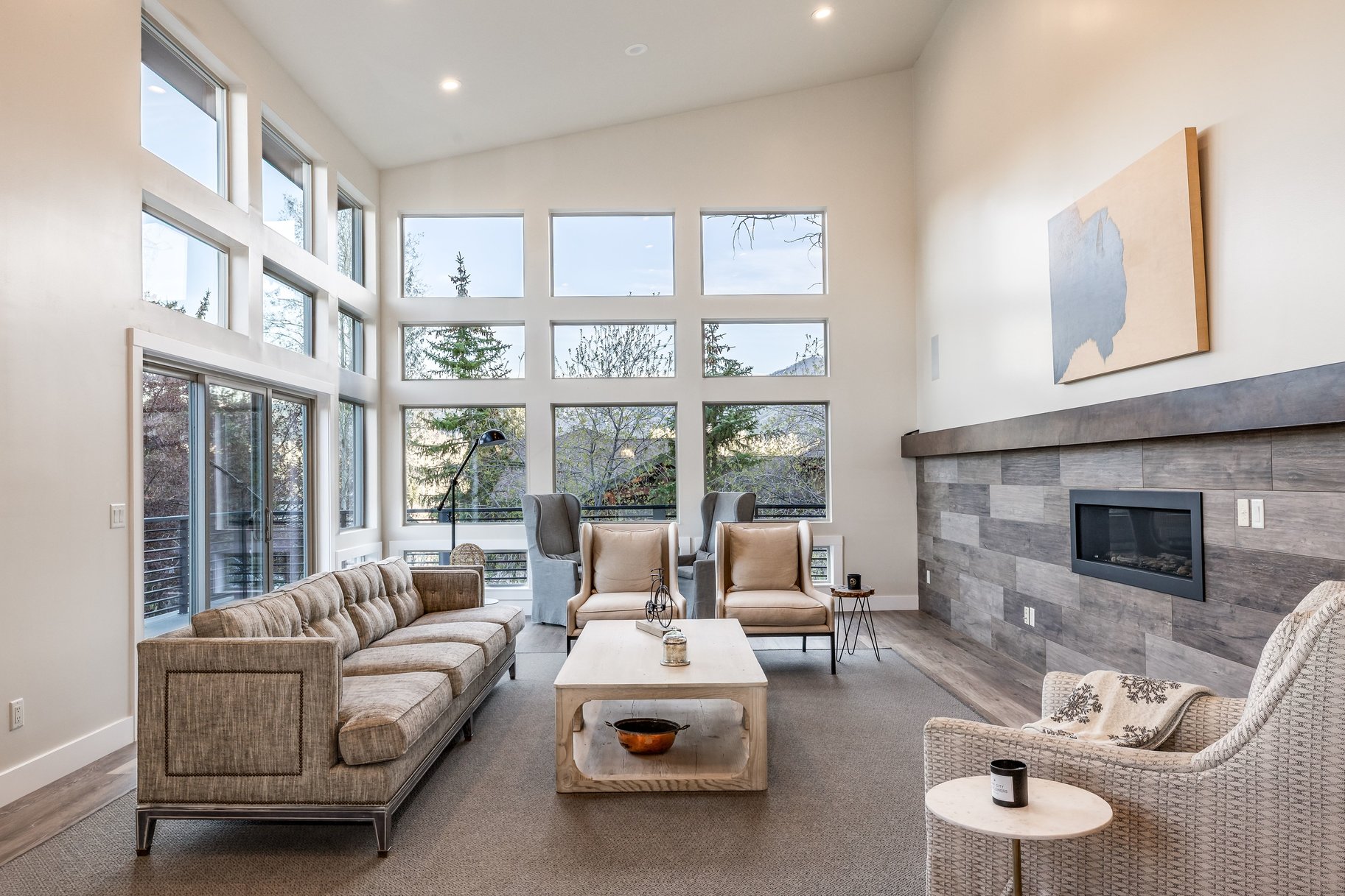 3004 Meadows Drive