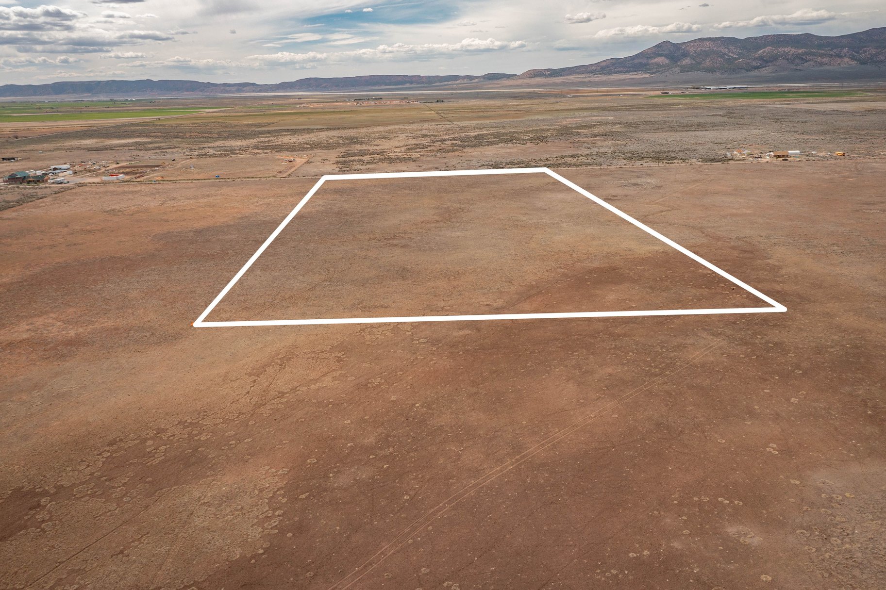 20.57 Acres on 800 W Road, Lot #9