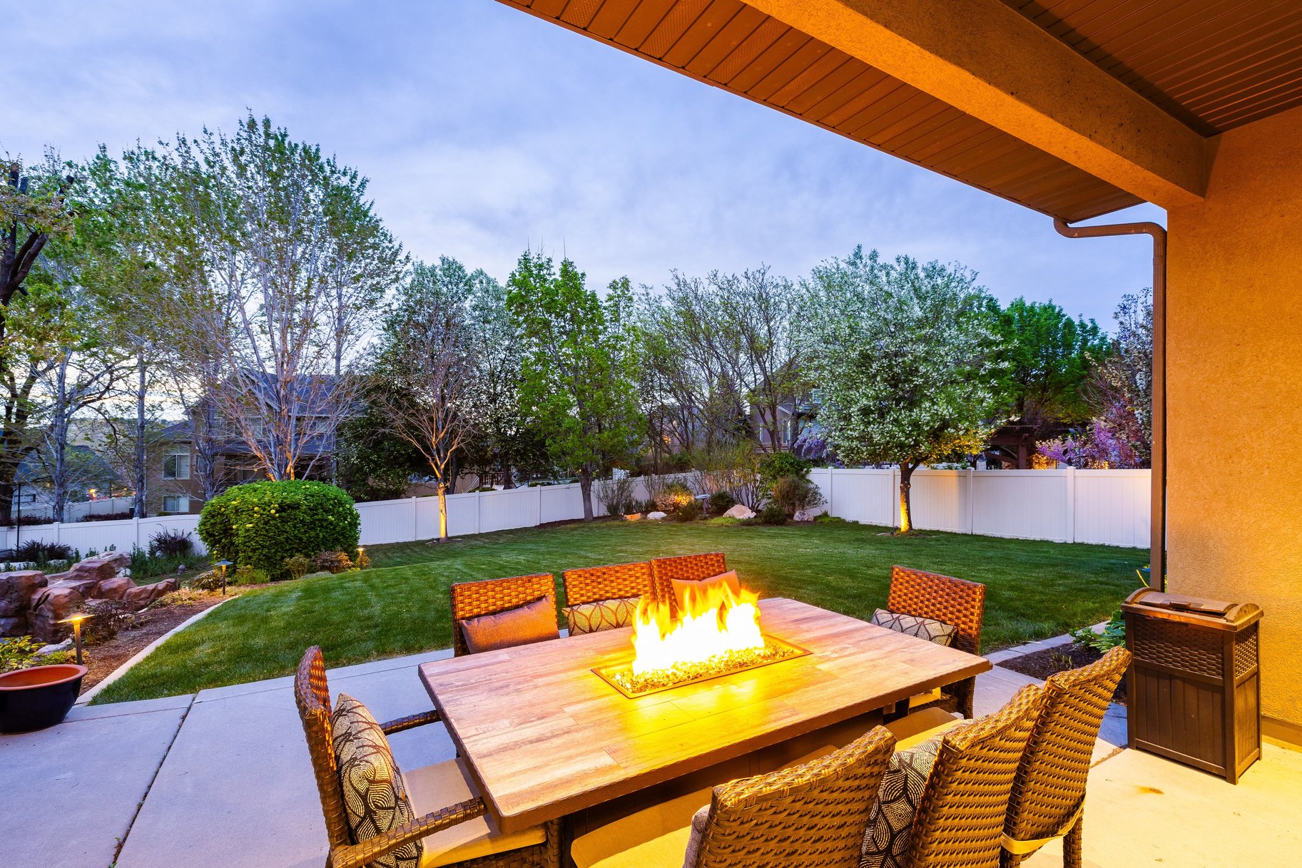 1777 E Somerset Ridge Drive