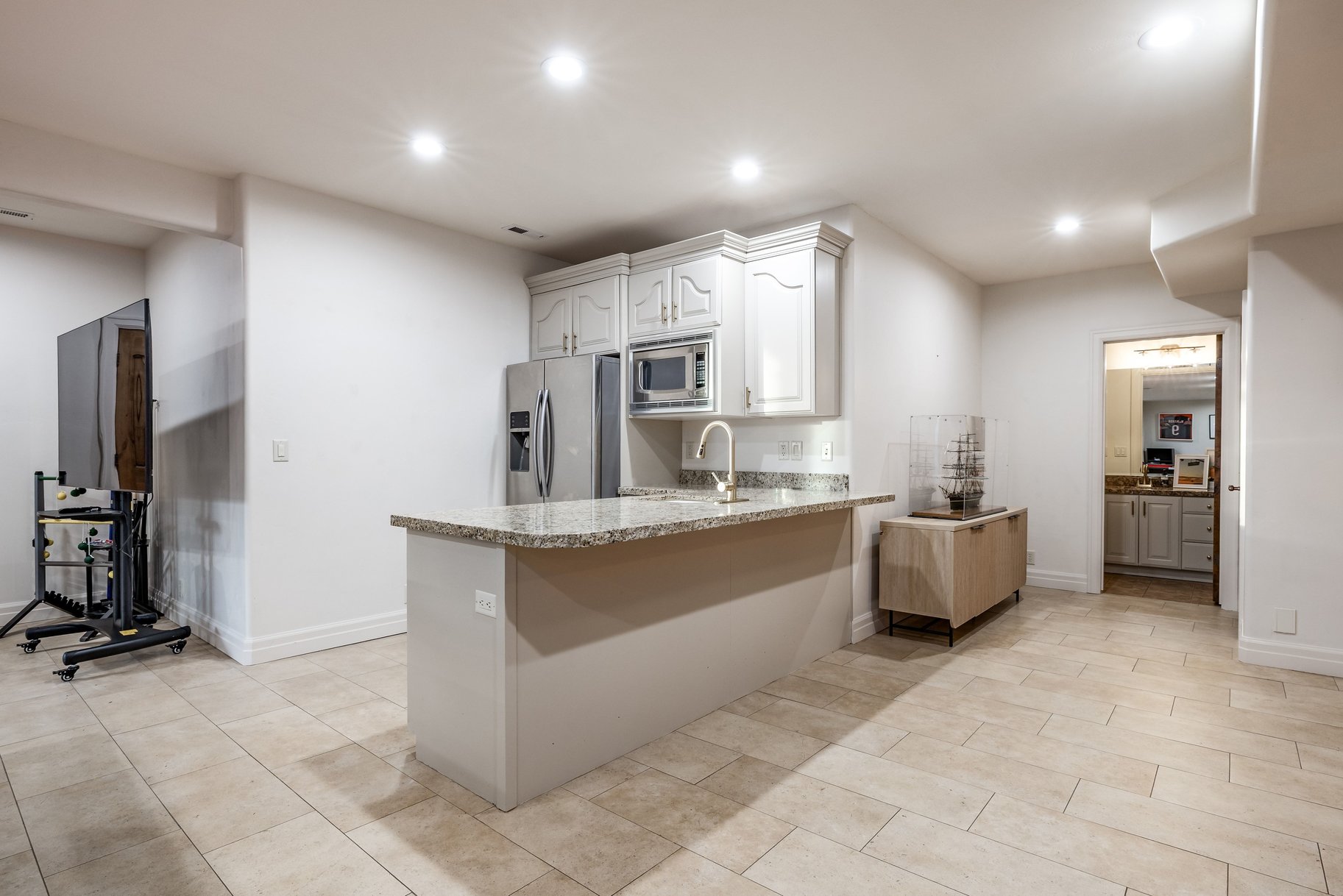 1777 E Somerset Ridge Drive