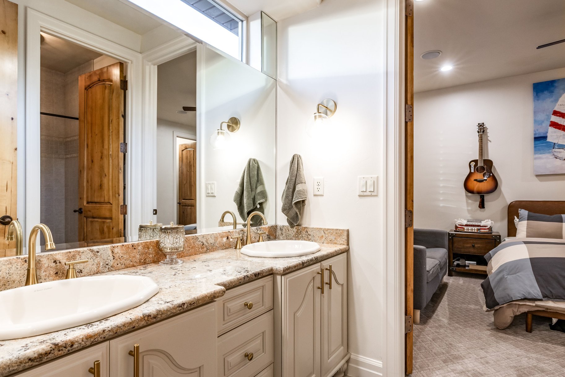 1777 E Somerset Ridge Drive