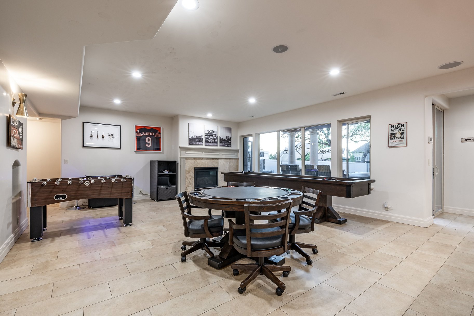 1777 E Somerset Ridge Drive