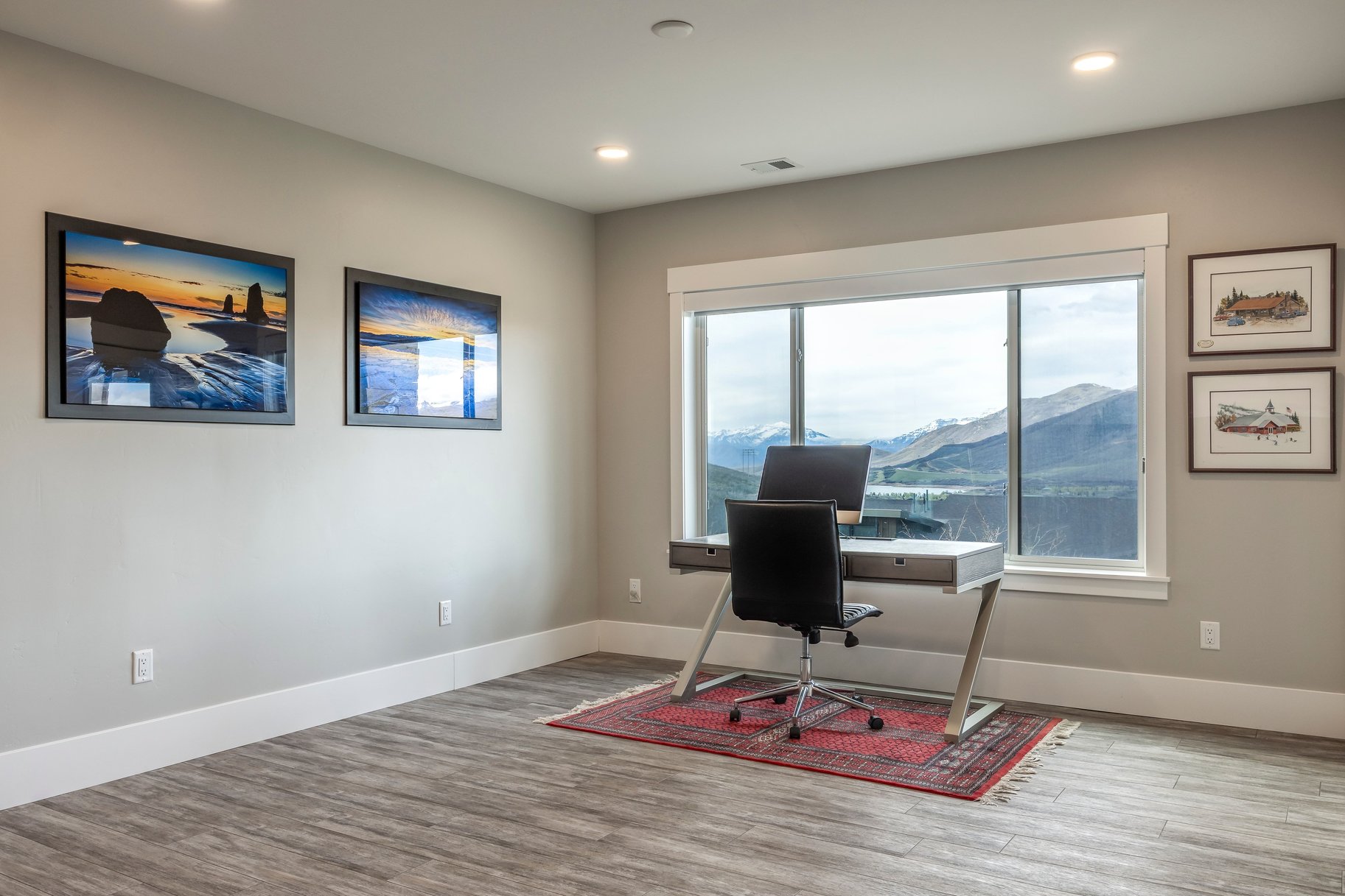 11258 N Shoreline Court