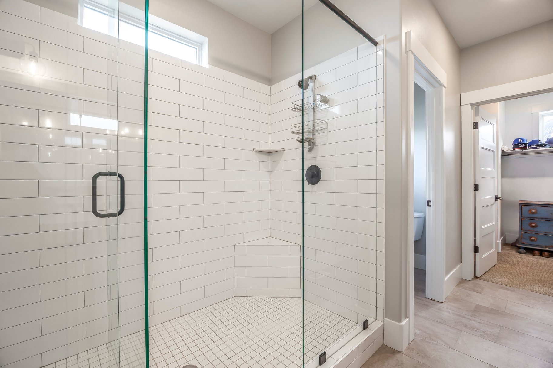 11258 N Shoreline Court