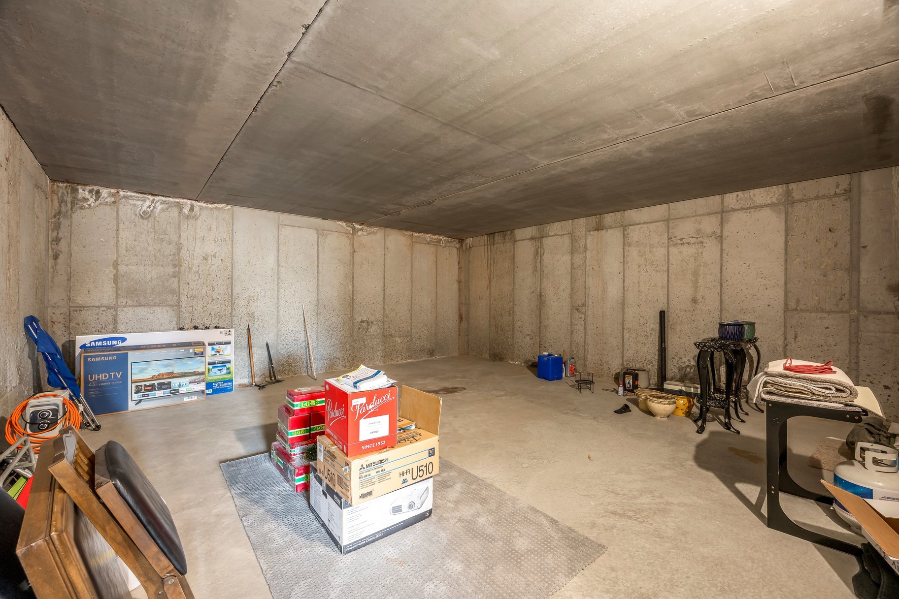 11258 N Shoreline Court