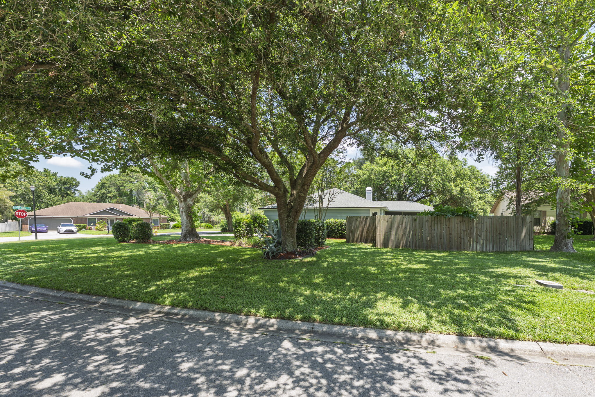 1231 Raleigh Ridge Drive 