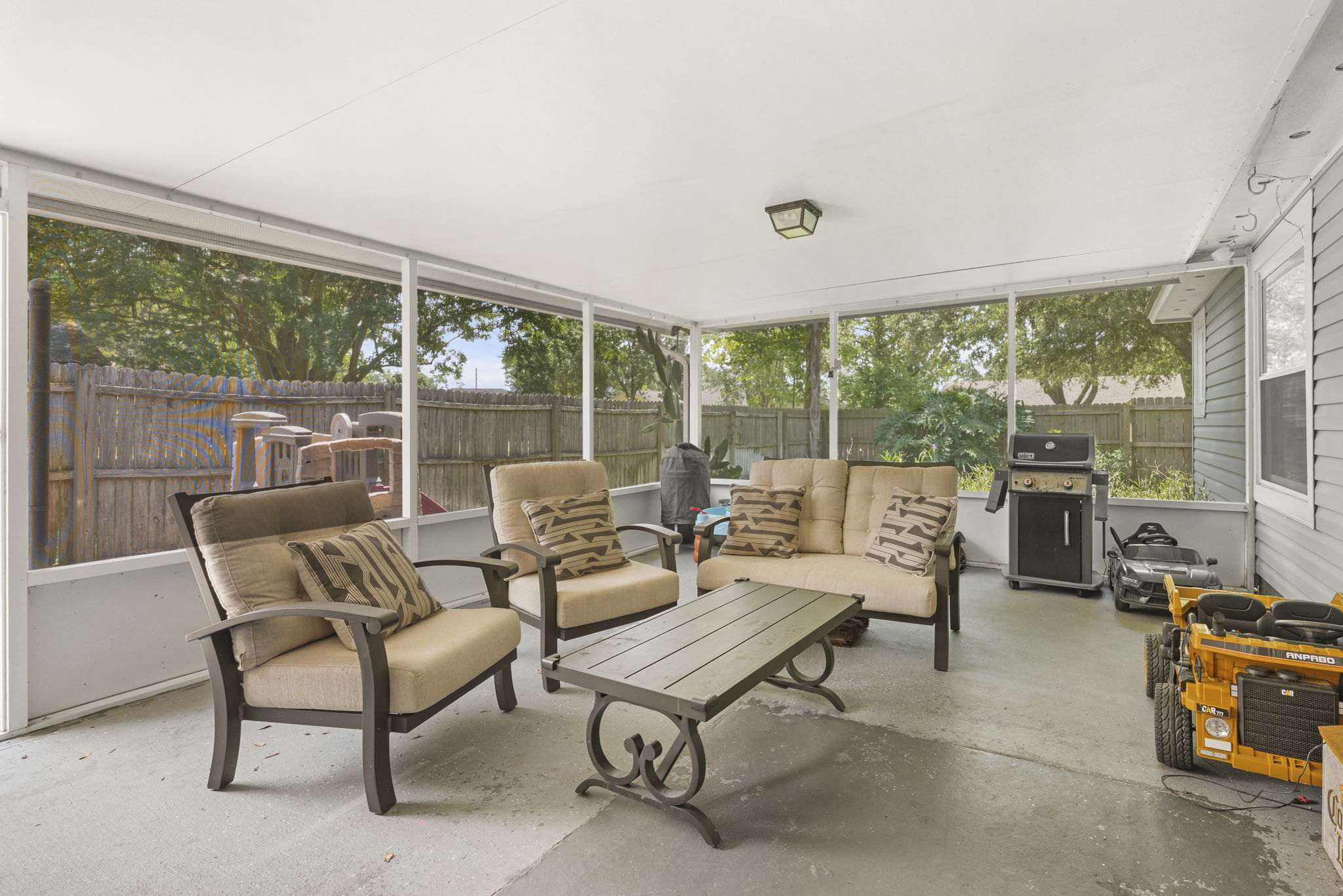 1231 Raleigh Ridge Drive 
