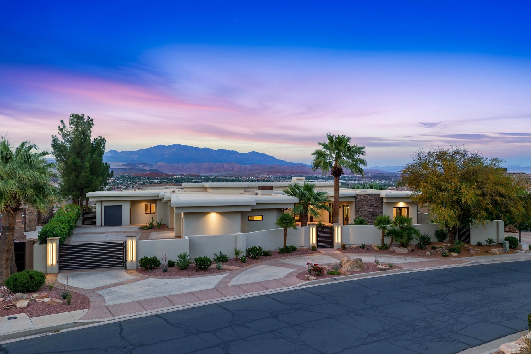 2031 E Cliff Point Drive