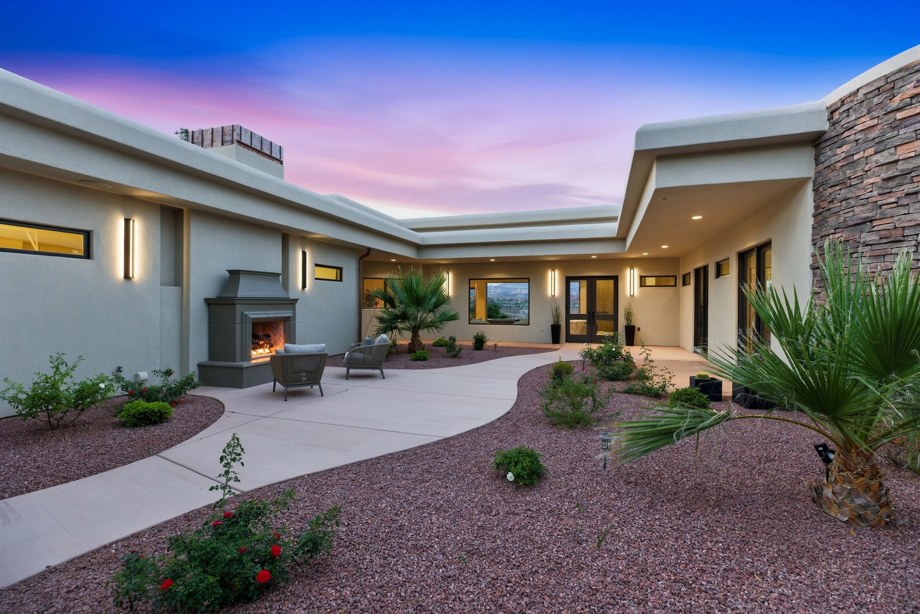 2031 E Cliff Point Drive