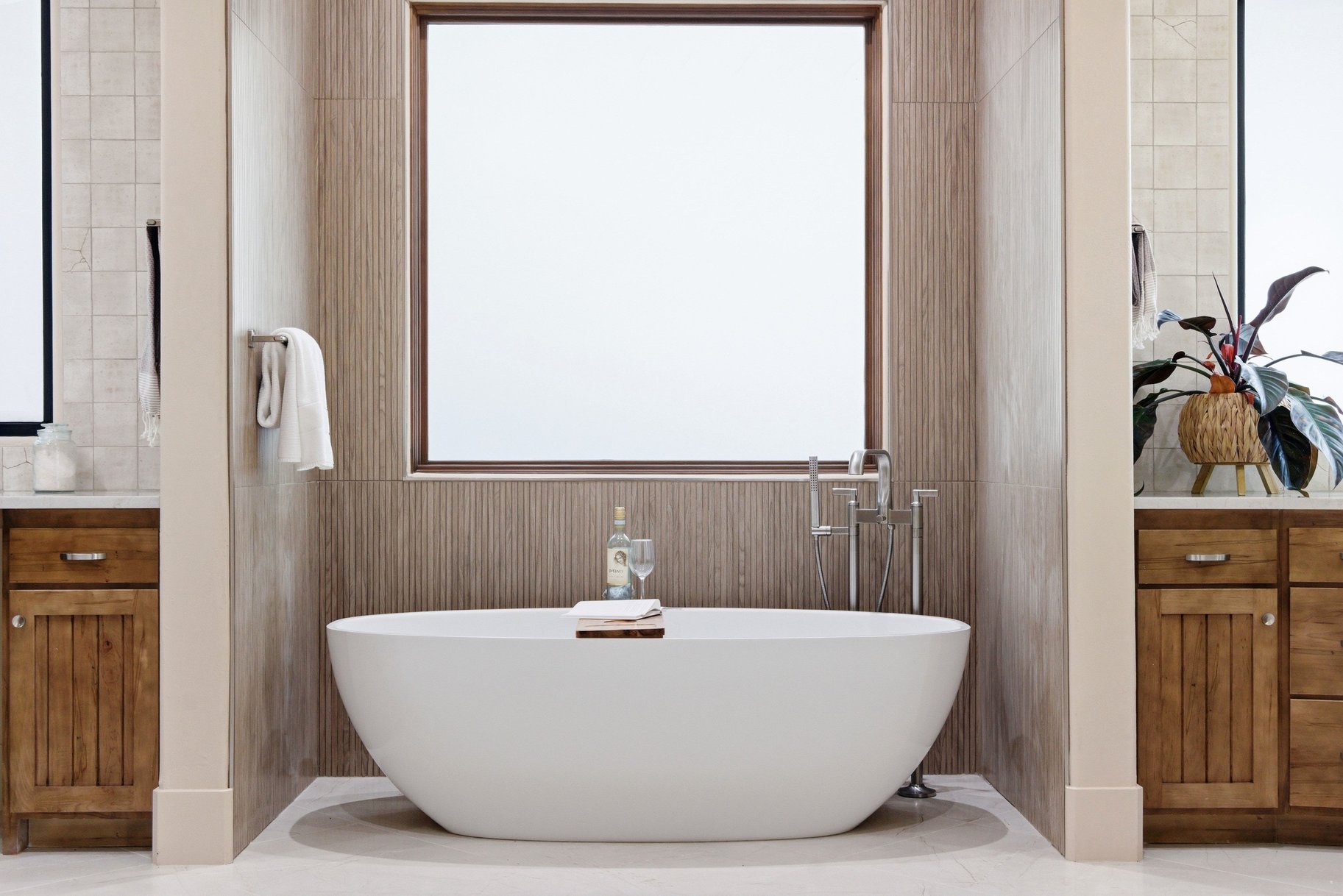 2031 E Cliff Point Drive