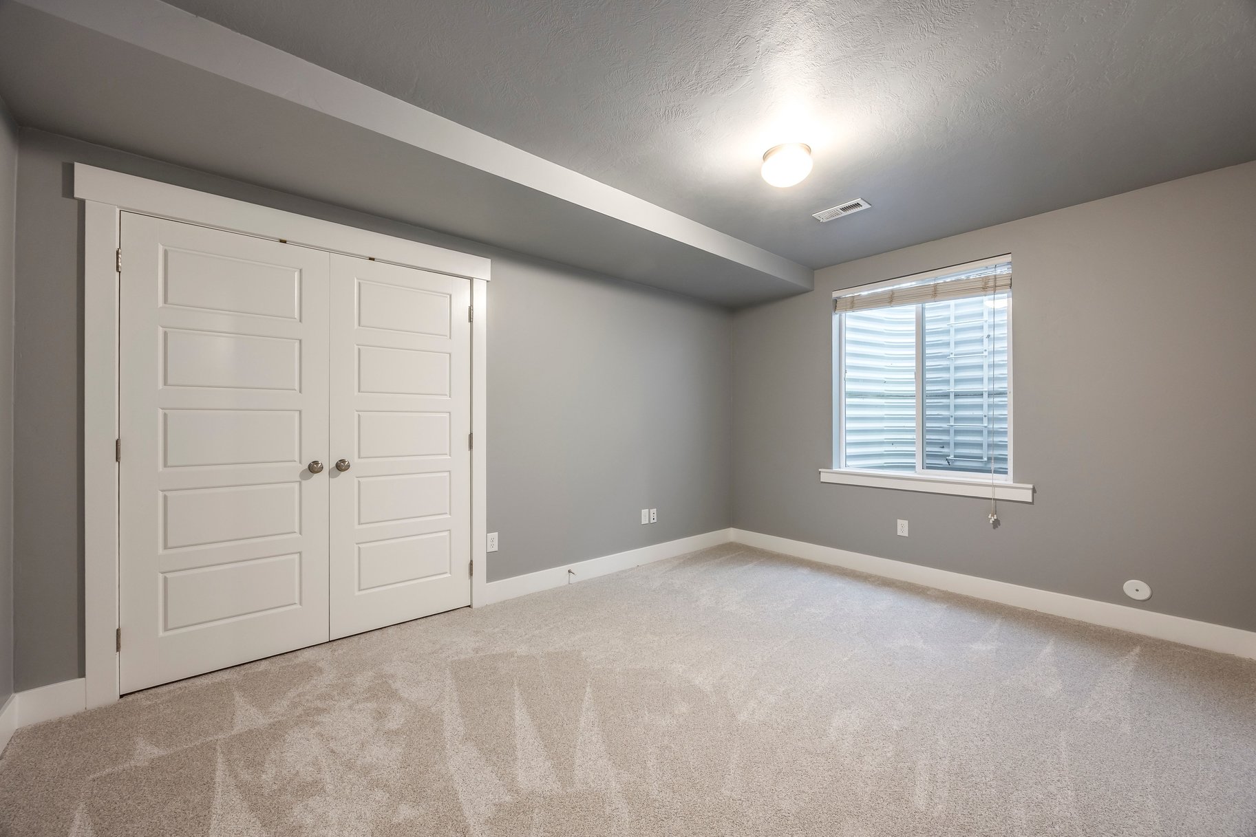 4739 W Snowflake Drive