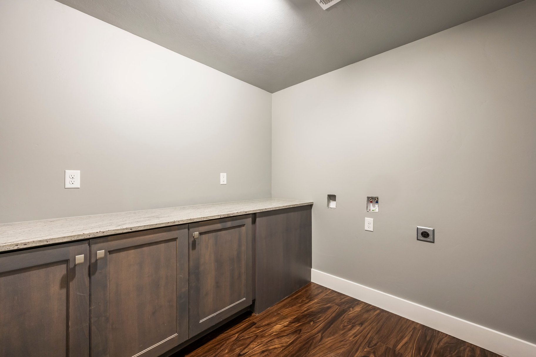 4739 W Snowflake Drive