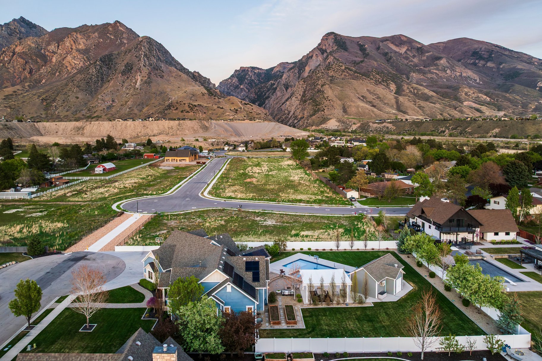 4739 W Snowflake Drive