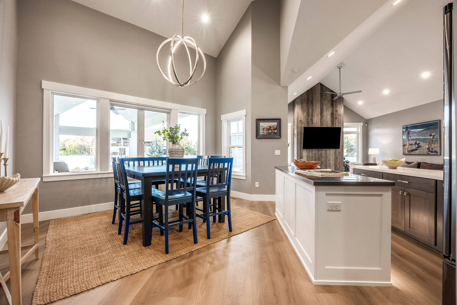 4739 W Snowflake Drive