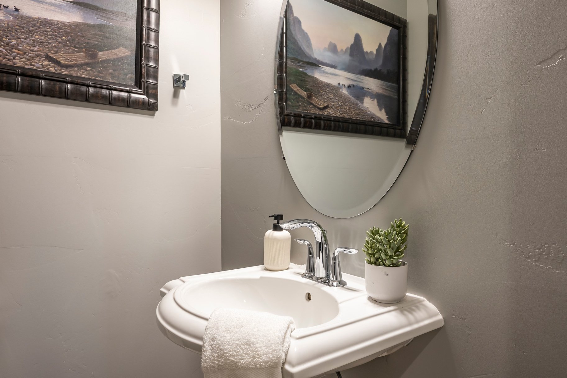 4739 W Snowflake Drive