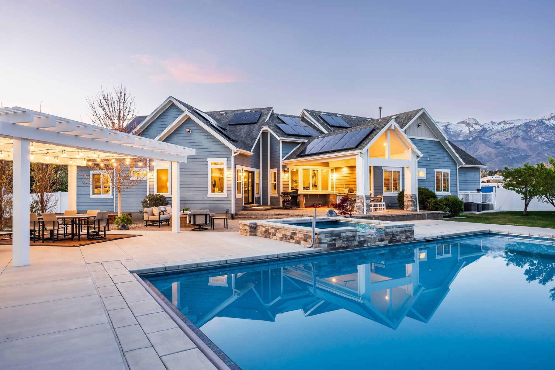 4739 W Snowflake Drive