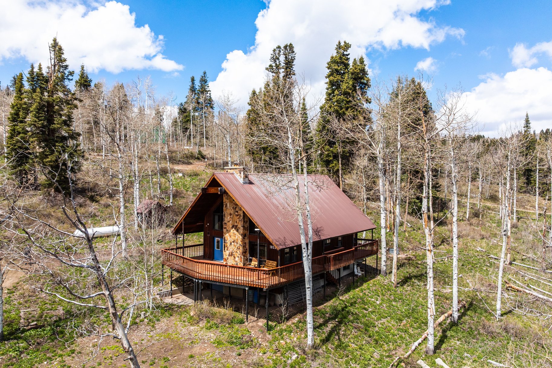 1853 Pine Loop Road