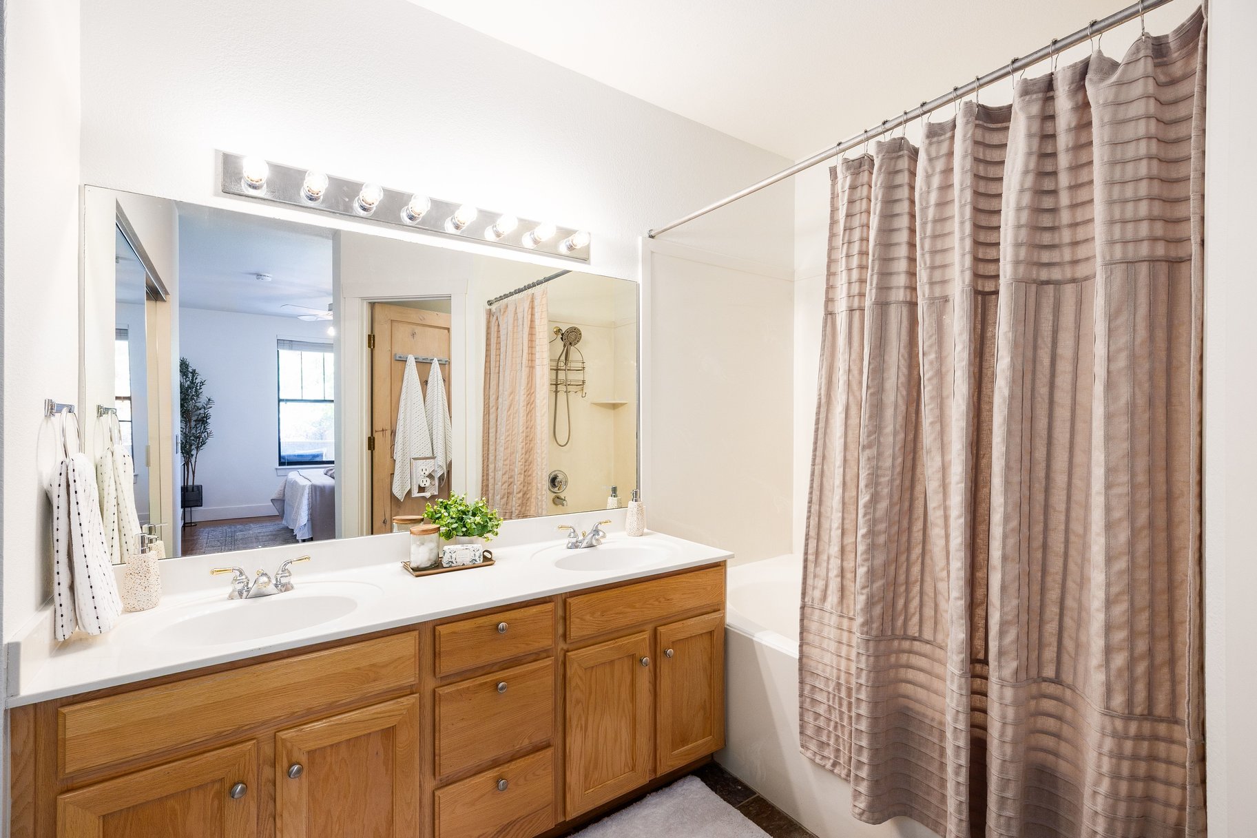 8430 Pointe Road Unit G-11