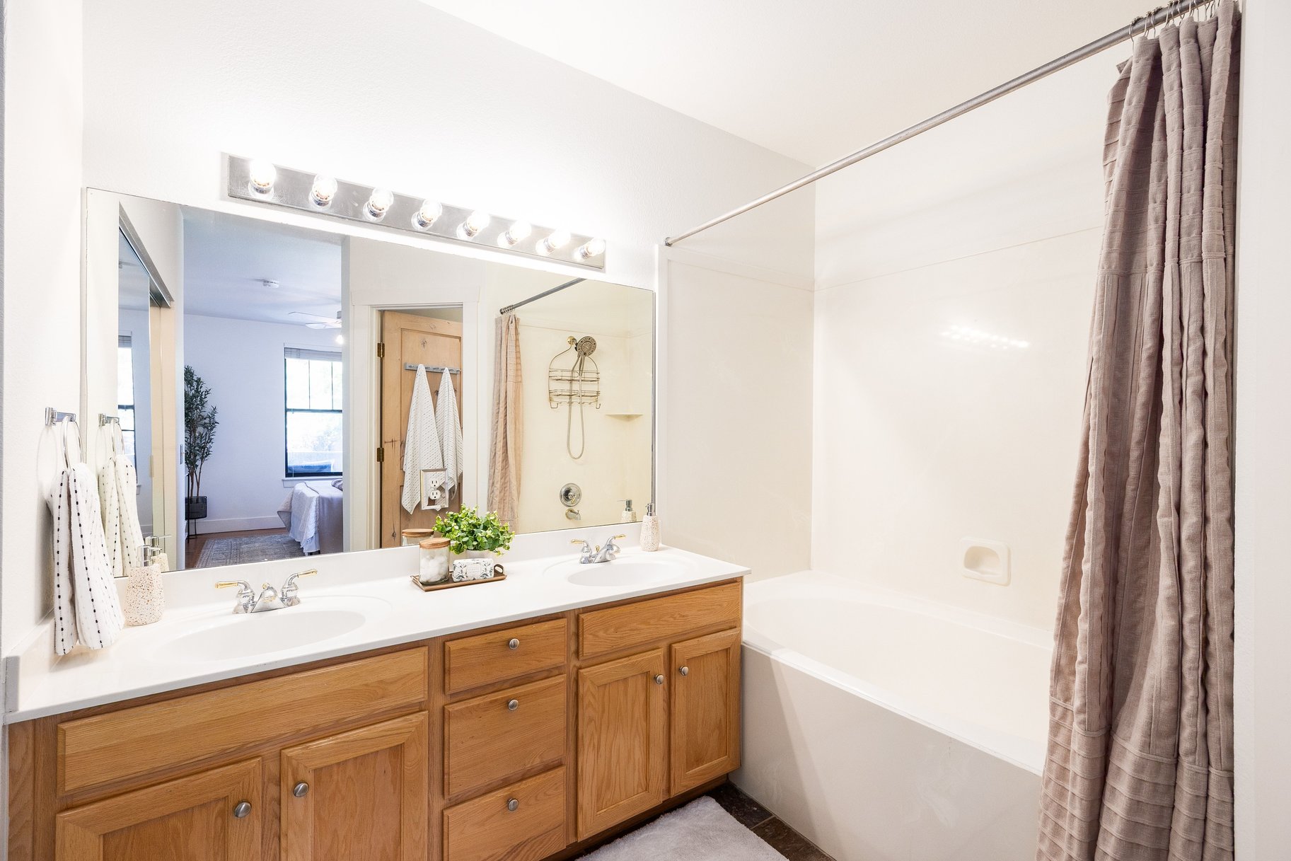8430 Pointe Road Unit G-11