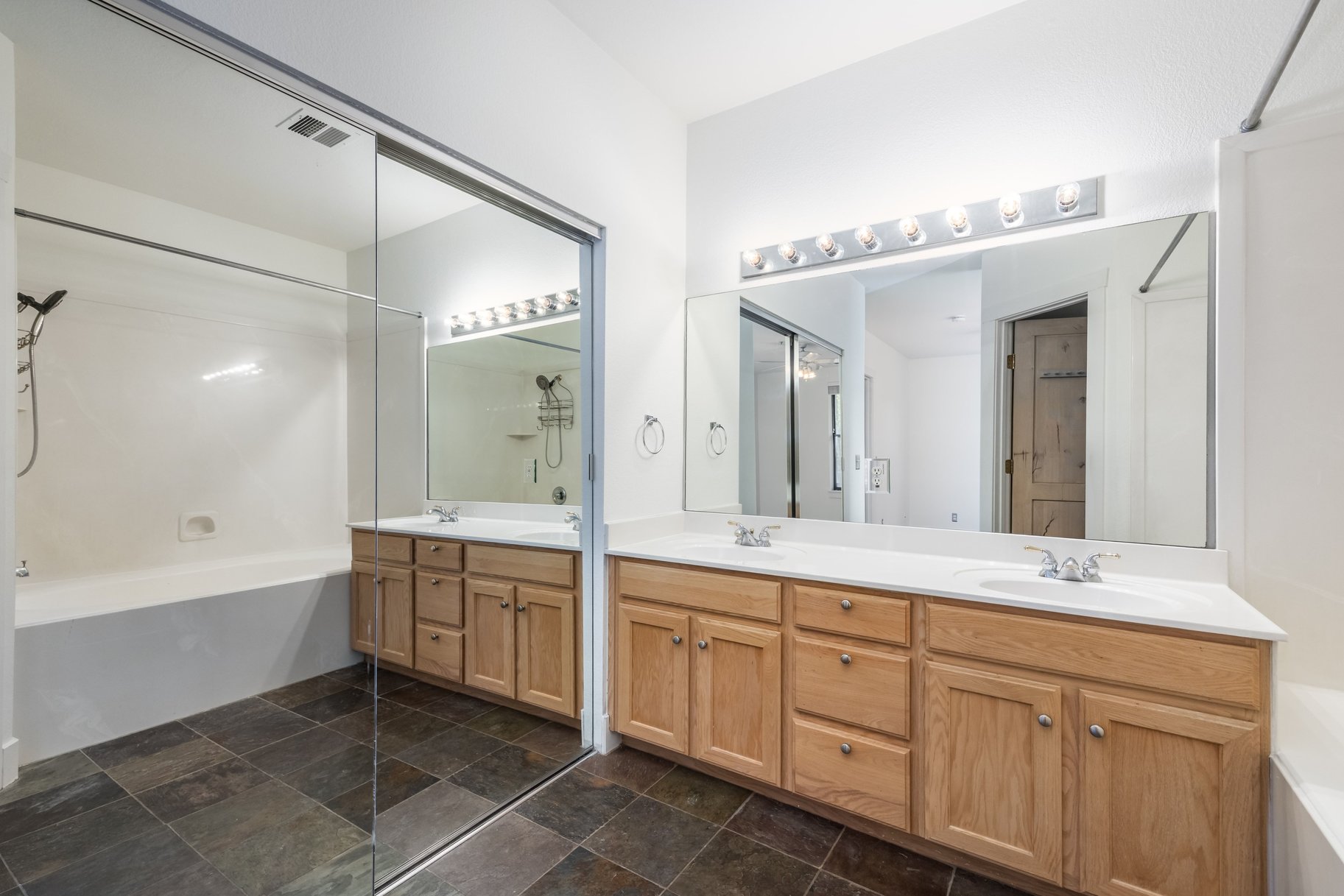 8430 Pointe Road Unit G-11