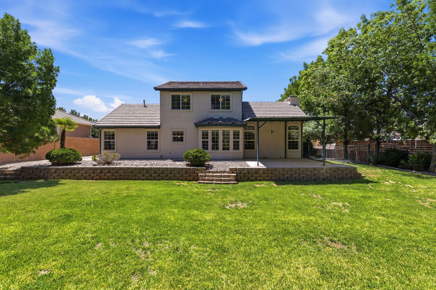 2586 West 400 North