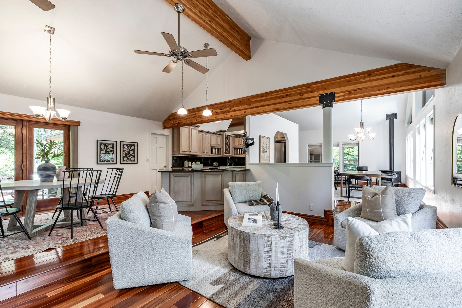 3452 W Saddleback Road 