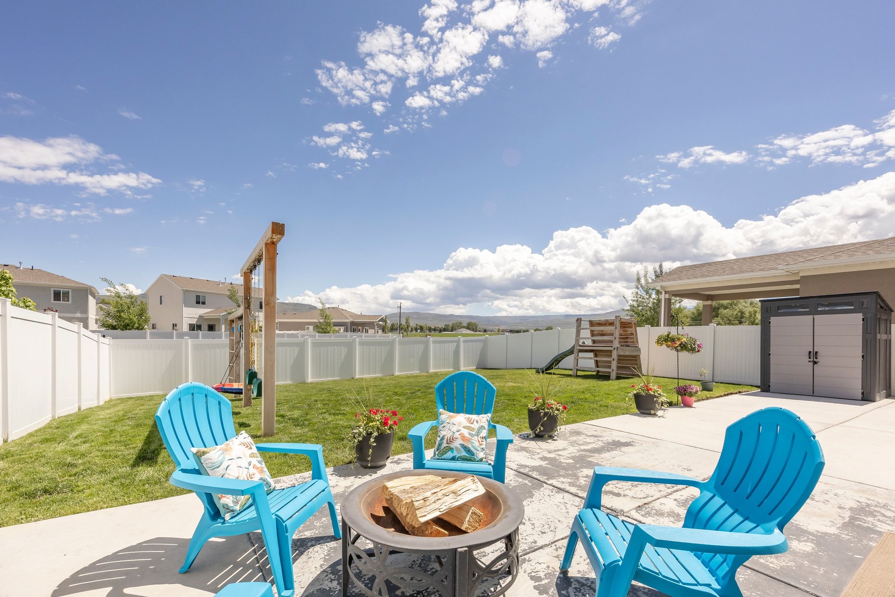 1115 E Becca Road 