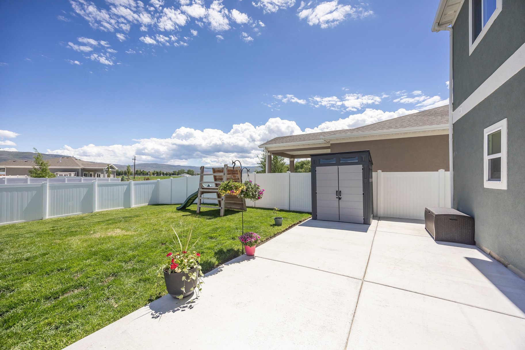1115 E Becca Road 