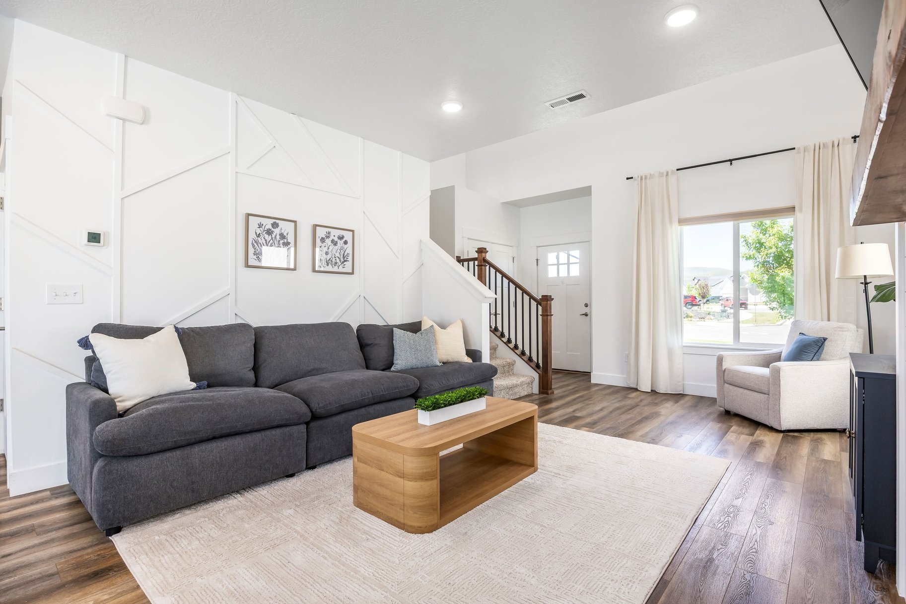 1115 E Becca Road 