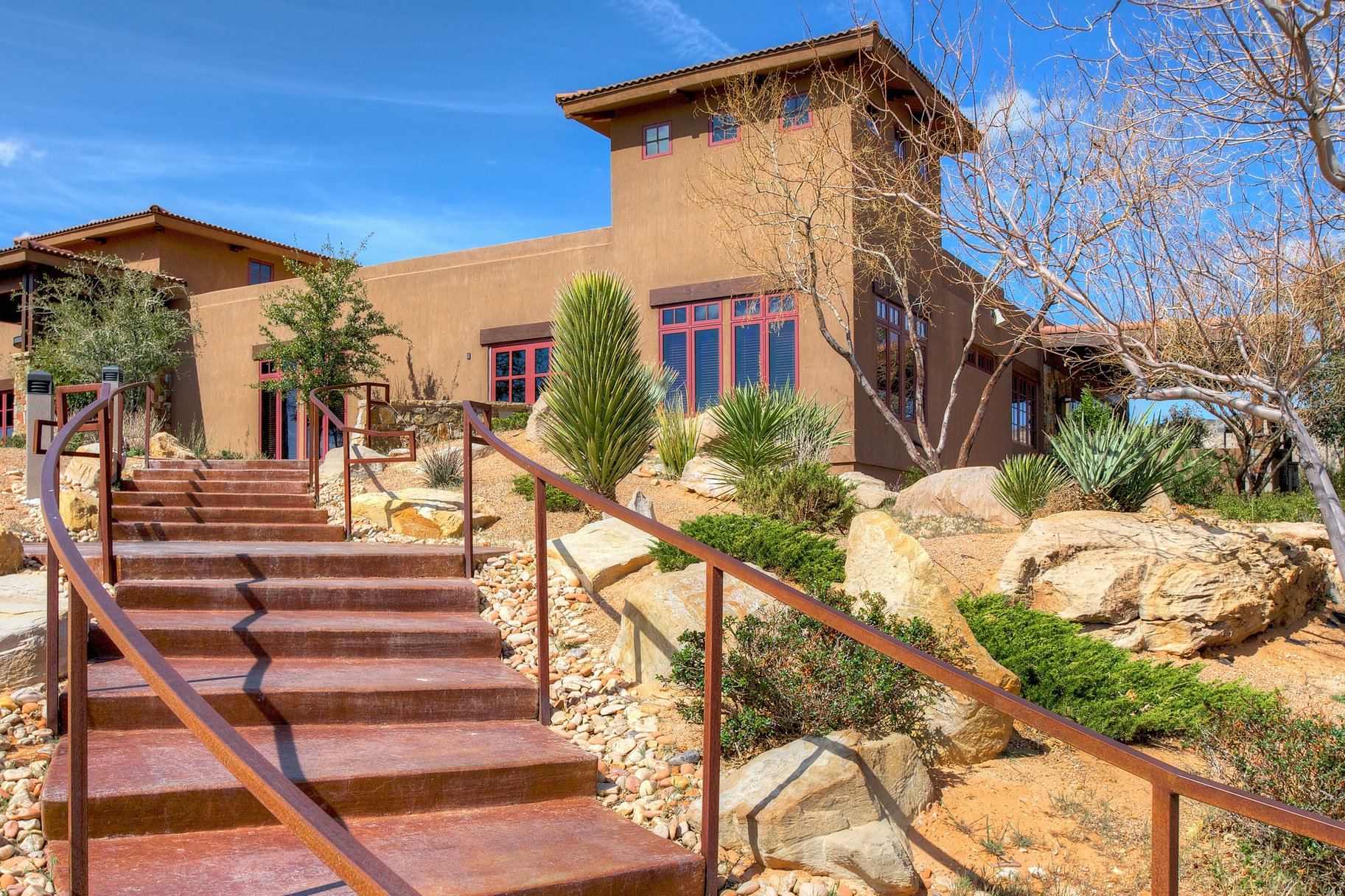 1451 W Shinnecock Drive