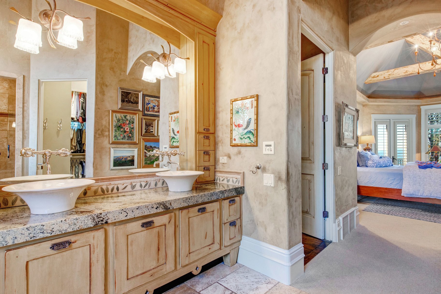 1479 E Trail Crest Court