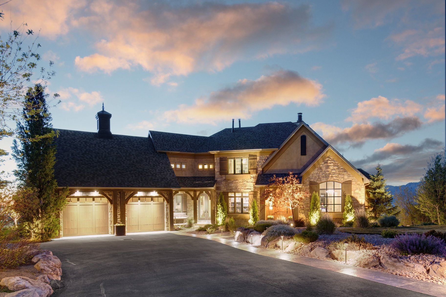1479 E Trail Crest Court