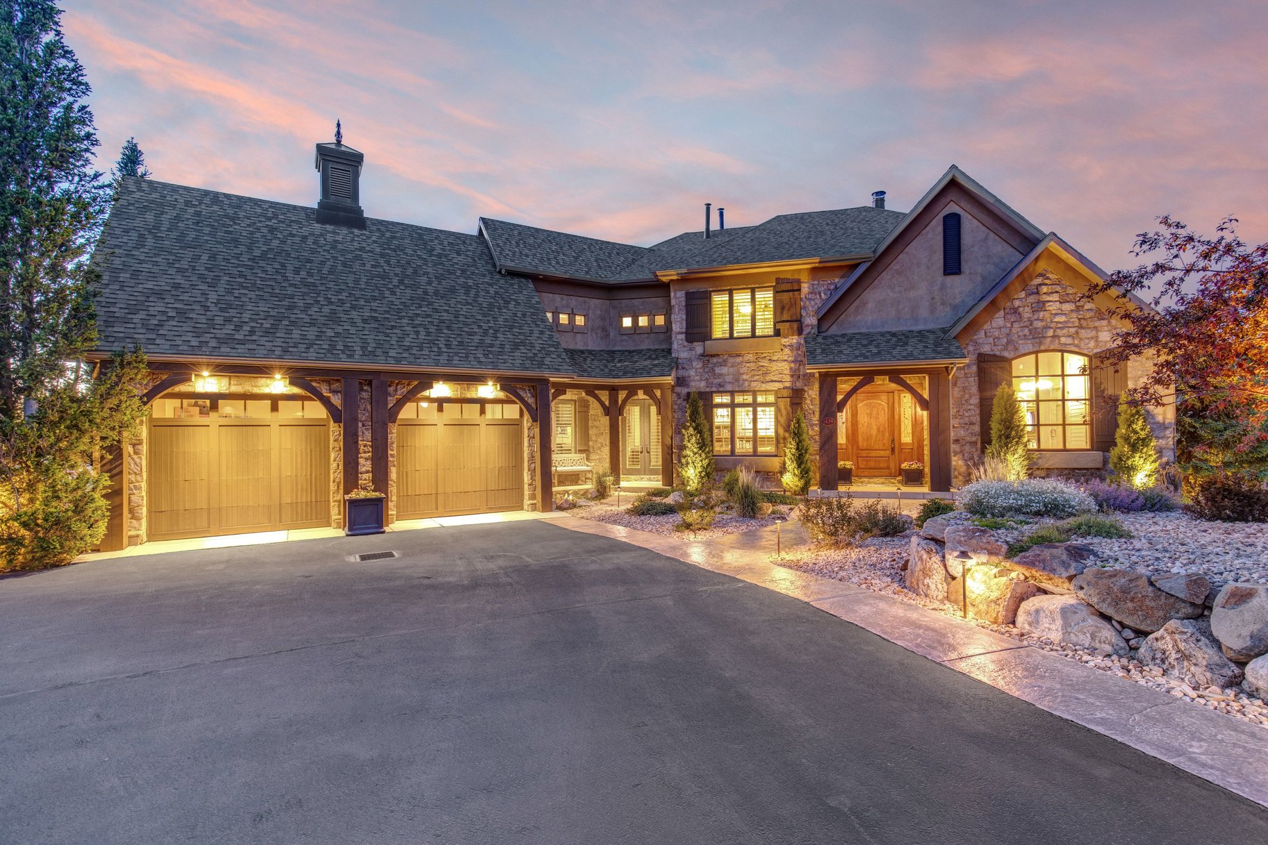 1479 E Trail Crest Court