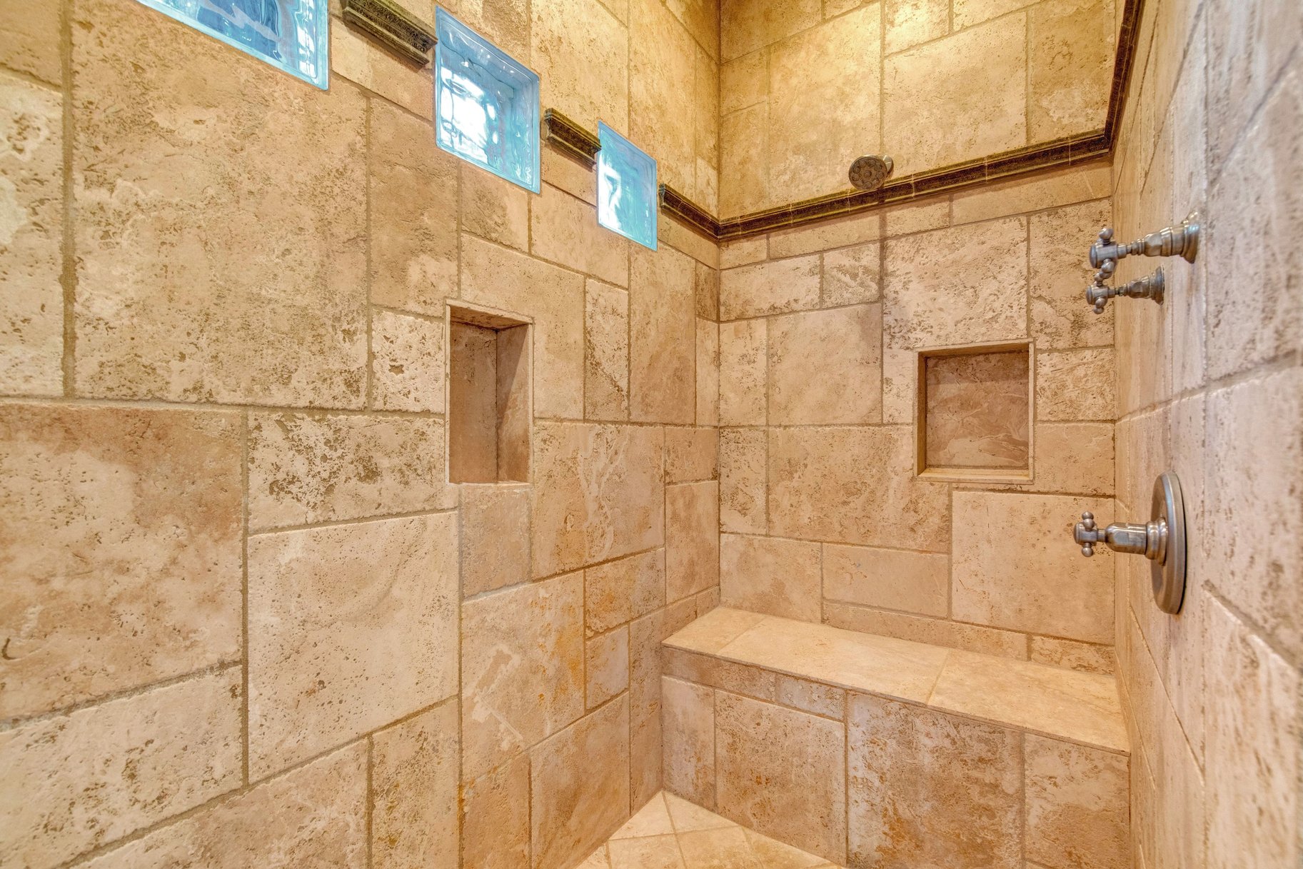1479 E Trail Crest Court