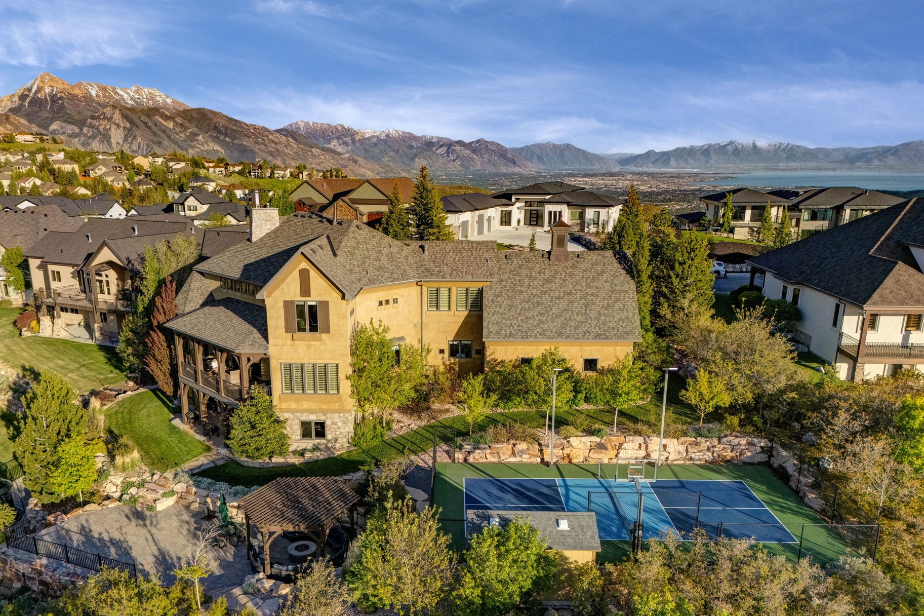 1479 E Trail Crest Court