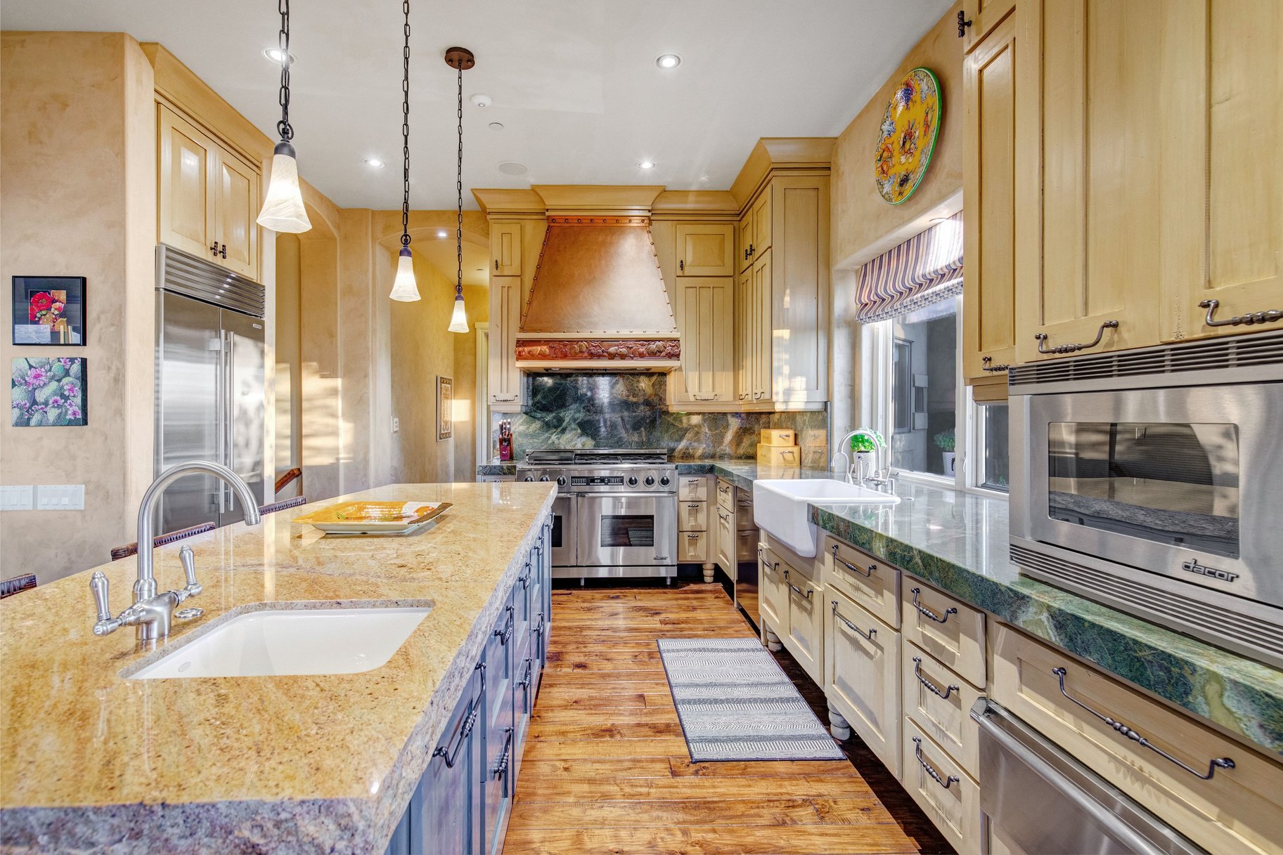 1479 E Trail Crest Court